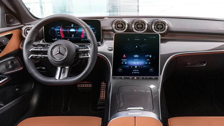 Η Mercedes έβαλε αριθμό PIN και δαχτυλικό αποτύπωμα στη νέα C-Class